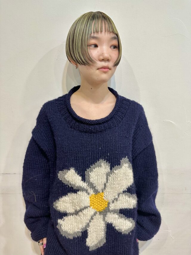 Bob ボブ　羊毛ニット　セーター　サイズM 新品未使用 E9509F6C-A9E7-4BFA-B237-